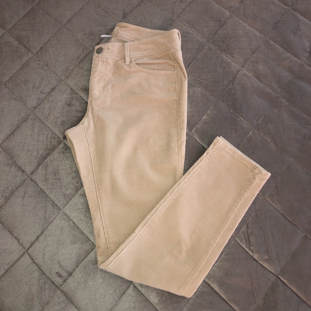 Loft curvy skinny cords size 27/4 petite